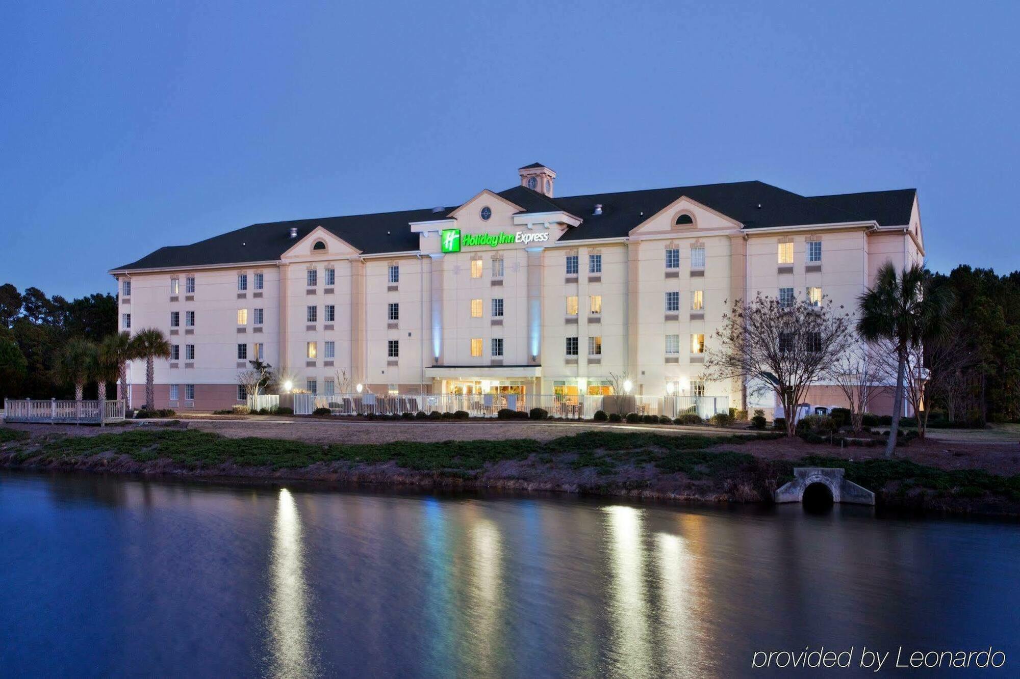Holiday Inn Express Myrtle Beach-Broadway At The Beach By Ihg Eksteriør bilde
